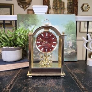 NIB Vintage Seiko Quartz Torsion Pendulum Clock QW 532 G-1 Brass & Glass Case